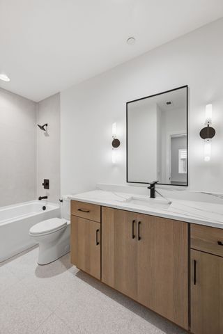 1006B Southside Ave, Nashville, TN 37203