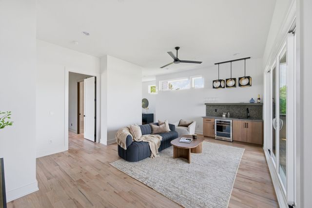 1006B Southside Ave, Nashville, TN 37203