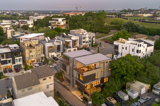 1006B Southside Ave, Nashville, TN 37203