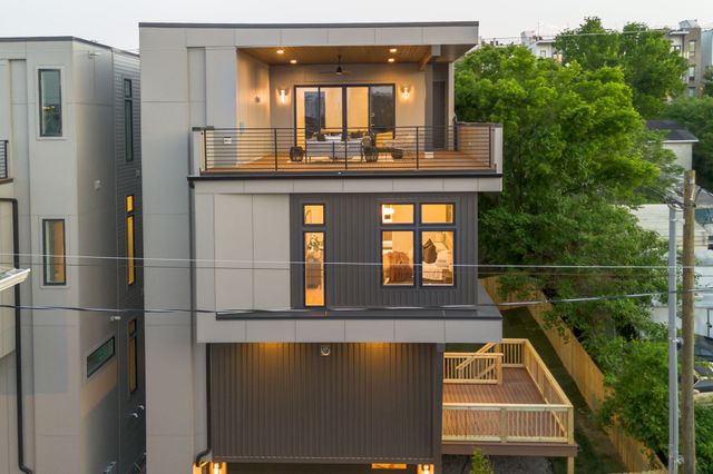 1006B Southside Ave, Nashville, TN 37203