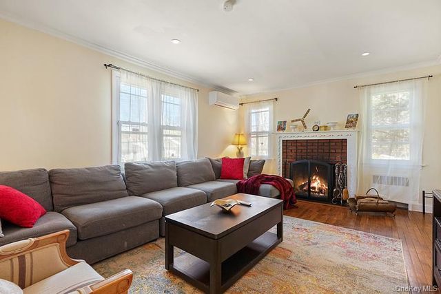 199 South Road, White Plains, NY 10603