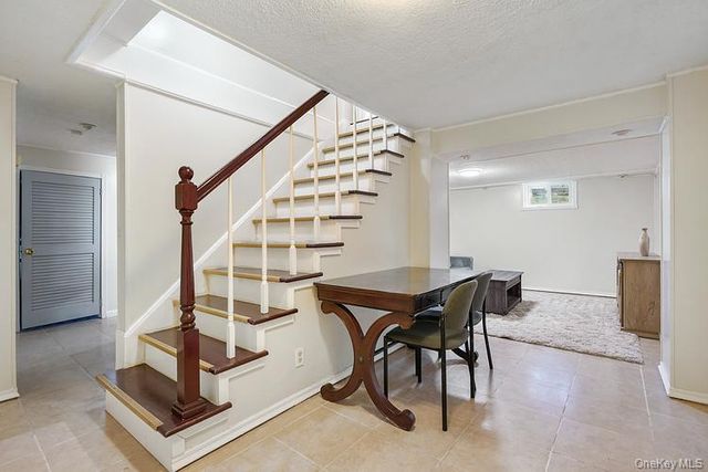 199 South Road, White Plains, NY 10603