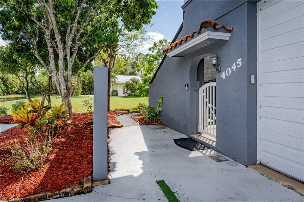 4045 Skyway DR, NAPLES, FL 34112 — photo 5
