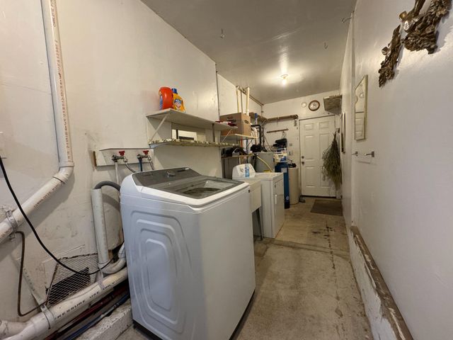 31 BRIDGETOWN PIKE, Feasterville-trevose, PA 19053