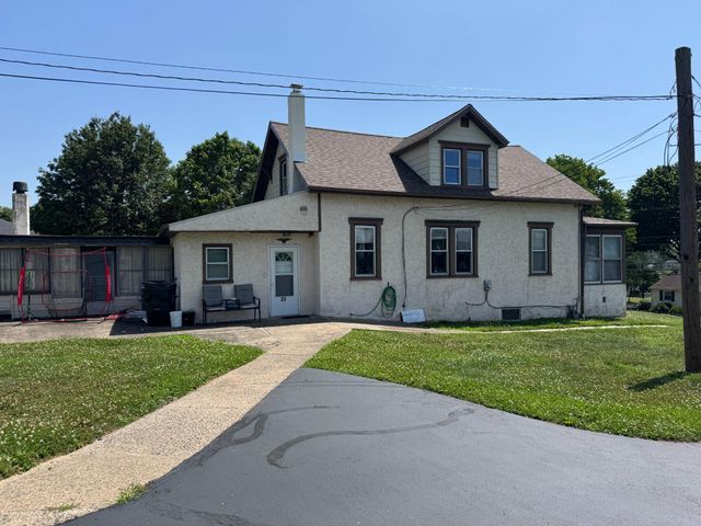 31 BRIDGETOWN PIKE, Feasterville-trevose, PA 19053