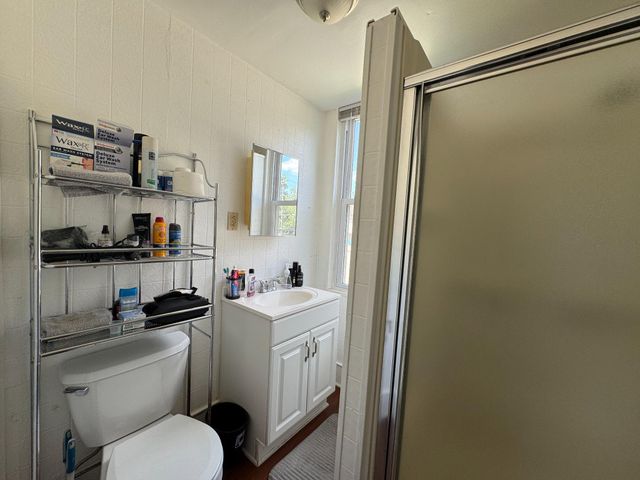 31 BRIDGETOWN PIKE, Feasterville-trevose, PA 19053