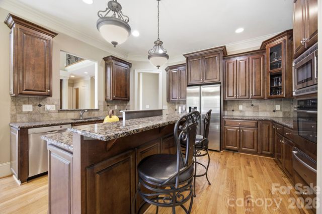 579 Morning Glory Court, Lake Wylie, SC 29710