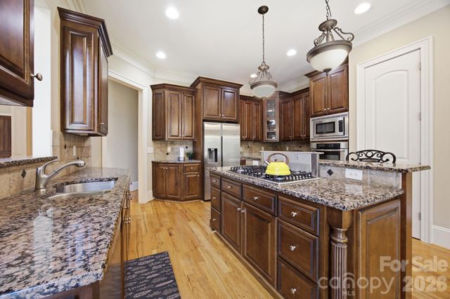 579 Morning Glory Court, Lake Wylie, SC 29710