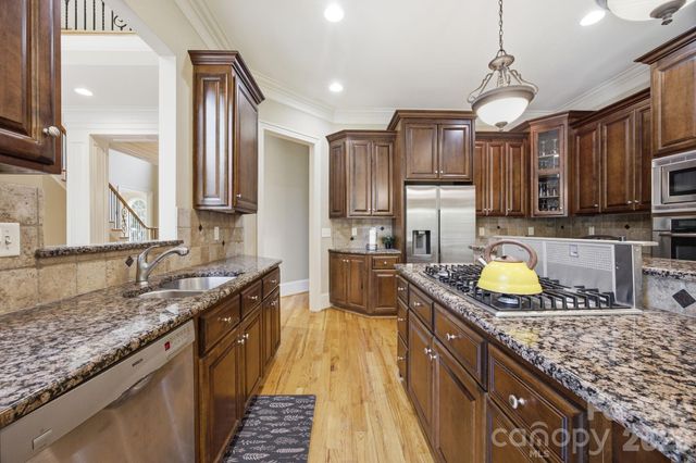 579 Morning Glory Court, Lake Wylie, SC 29710