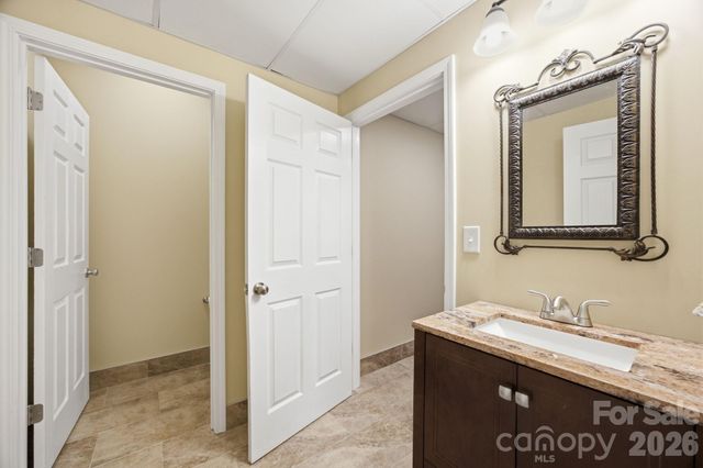579 Morning Glory Court, Lake Wylie, SC 29710