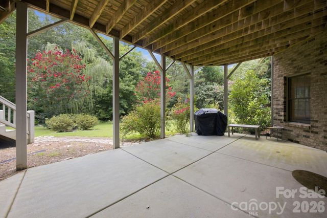 579 Morning Glory Court, Lake Wylie, SC 29710