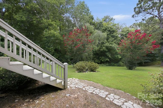 579 Morning Glory Court, Lake Wylie, SC 29710