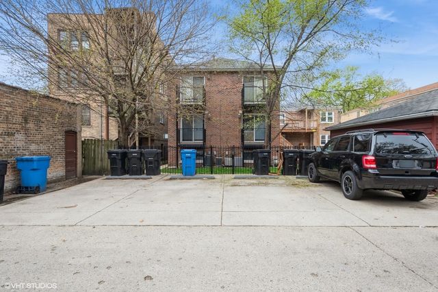 7411 N Claremont Avenue 1E, Chicago, IL 60645