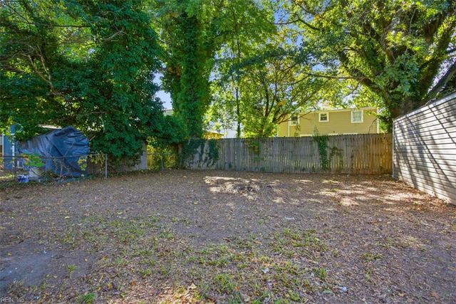 3209 Arlington PL, Portsmouth, VA 23707