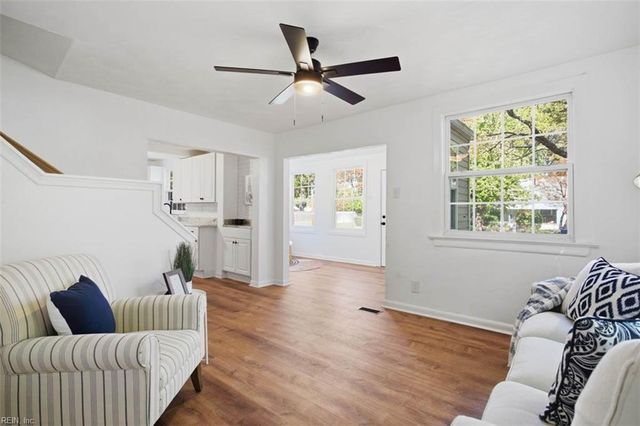 3209 Arlington PL, Portsmouth, VA 23707