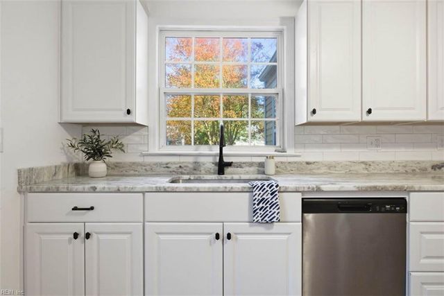 3209 Arlington PL, Portsmouth, VA 23707