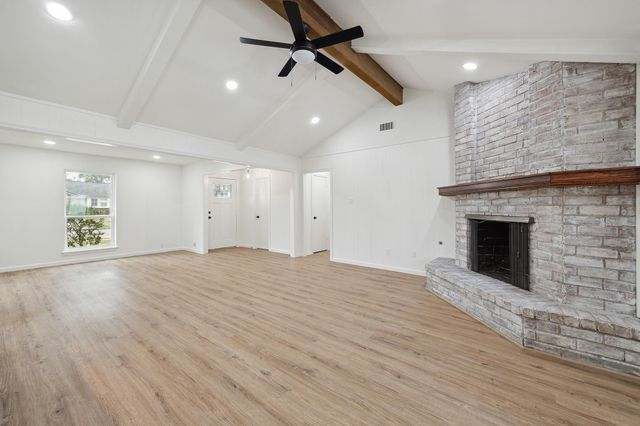 9719 Springmont Drive, Houston, TX 77080