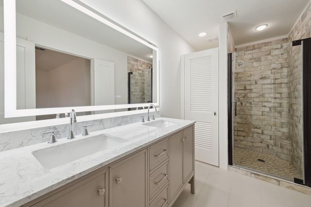 9719 Springmont Drive, Houston, TX 77080