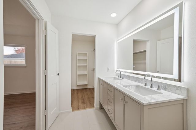 9719 Springmont Drive, Houston, TX 77080