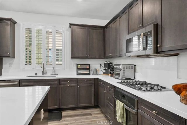 2280 Rose Garden Court, Upland, CA 91786