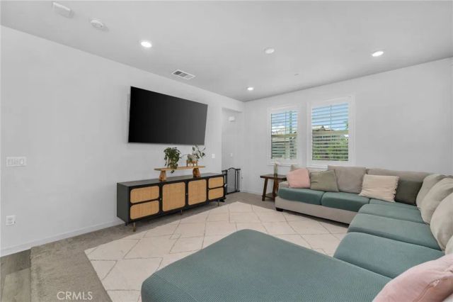 2280 Rose Garden Court, Upland, CA 91786