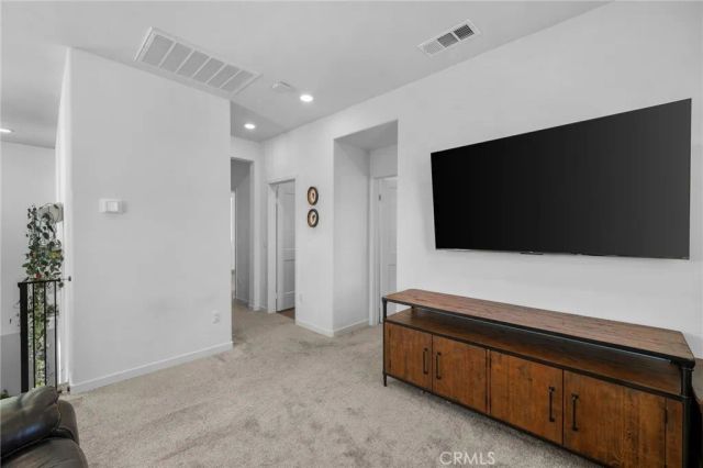 2280 Rose Garden Court, Upland, CA 91786
