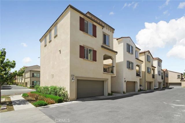 2280 Rose Garden Court, Upland, CA 91786