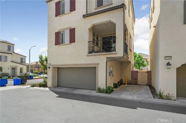 2280 Rose Garden Court, Upland, CA 91786
