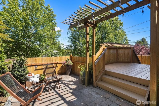 1618 NE 80th Street, Seattle, WA 98115