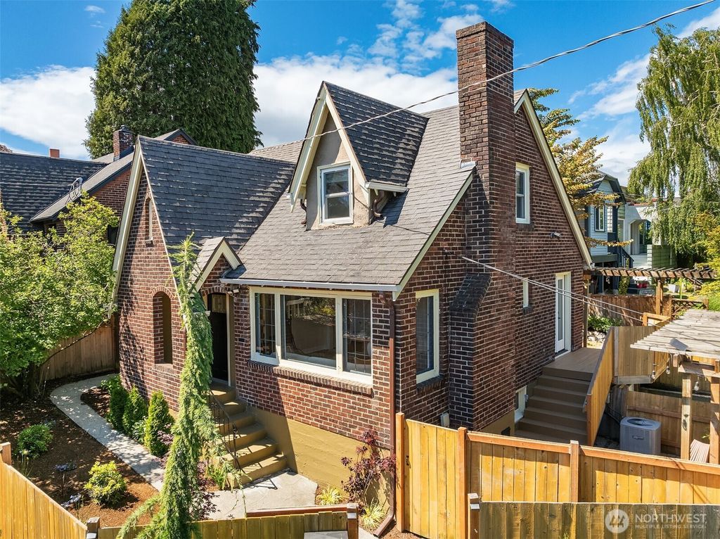 1618 NE 80th Street, Seattle, WA 98115
