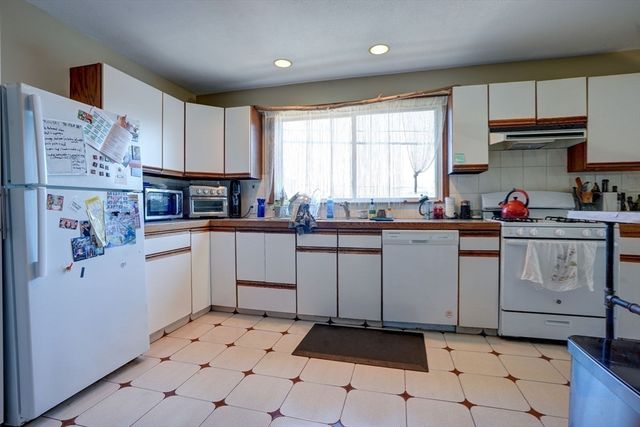 77 Second 2, Medford, MA 02155