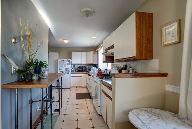 77 Second 2, Medford, MA 02155