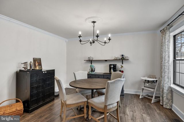 18 EMBASSY CT, Cherry Hill, NJ 08002