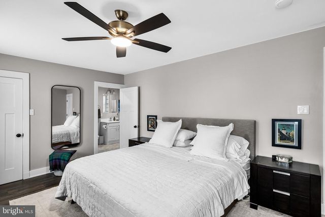 18 EMBASSY CT, Cherry Hill, NJ 08002