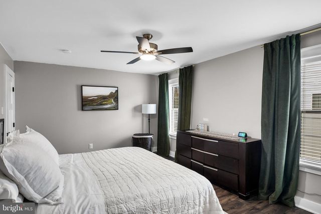 18 EMBASSY CT, Cherry Hill, NJ 08002