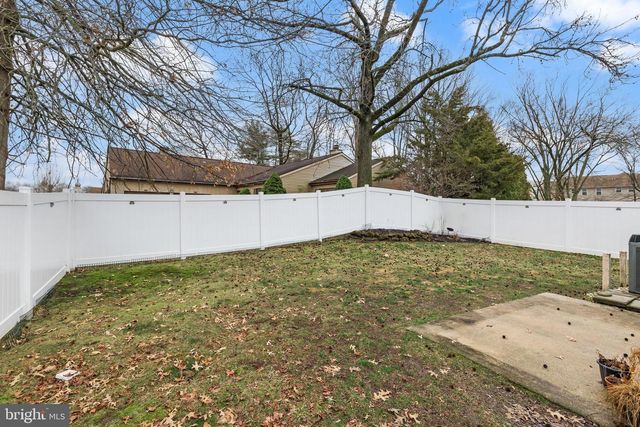 18 EMBASSY CT, Cherry Hill, NJ 08002