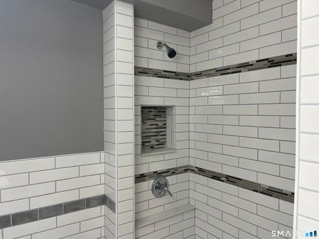 88 Cove Street APT B, New Haven, CT 06512