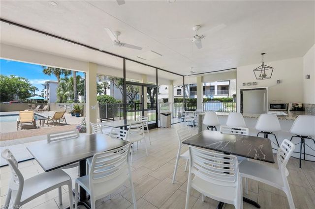4120 Bayhead DR 105, Bonita Springs, FL 34134