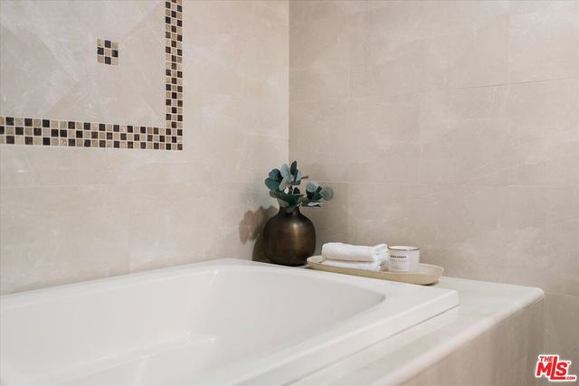 2677 Centinela Avenue 103, Santa Monica, CA 90405