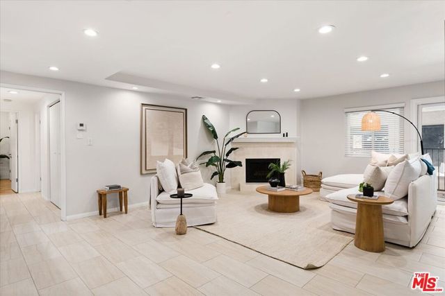 2677 Centinela Avenue 103, Santa Monica, CA 90405