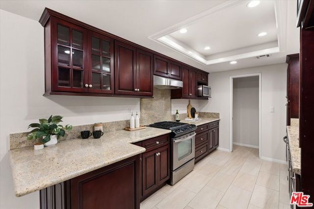 2677 Centinela Avenue 103, Santa Monica, CA 90405