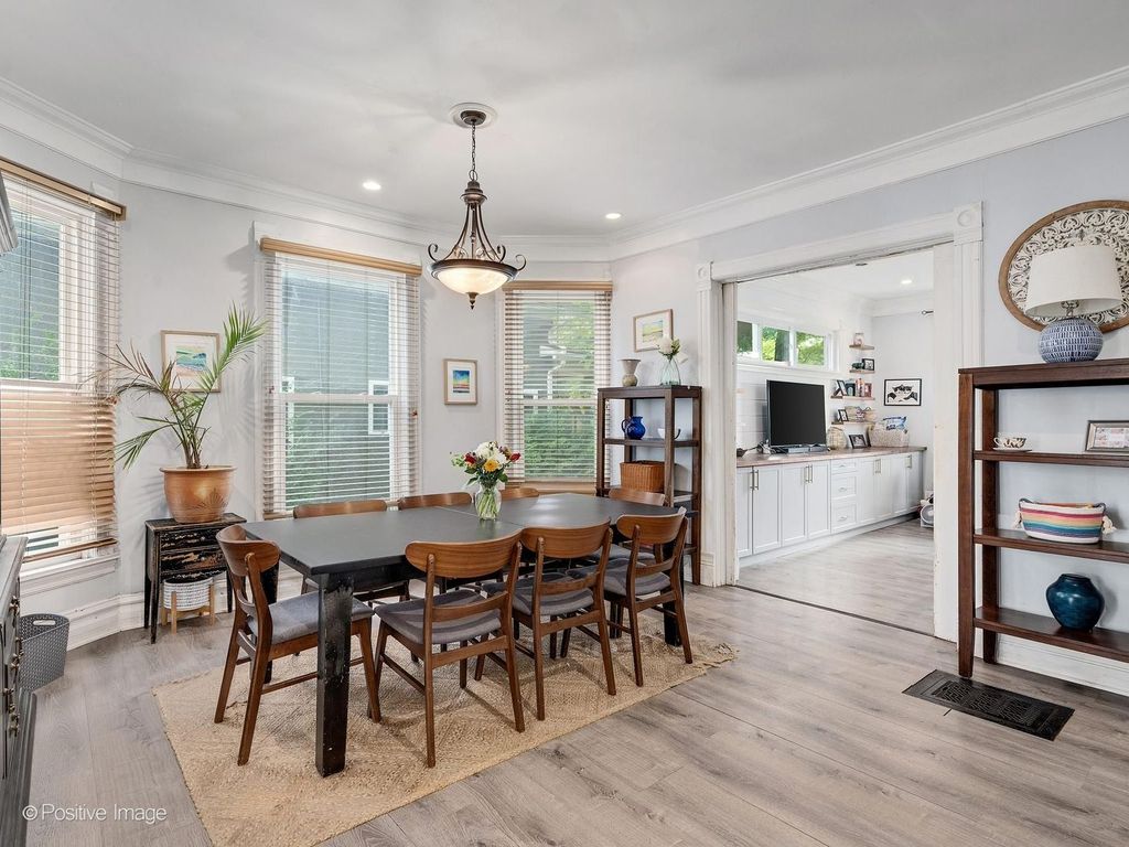 540 N Harvey Avenue, Oak Park, IL 60302 — photo 5