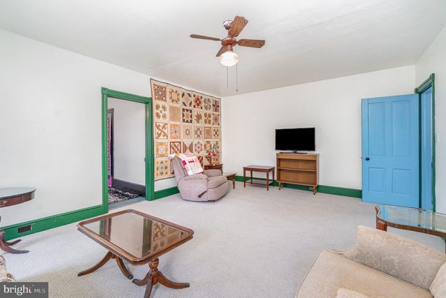 6 S MAIN STREET, Mont Alto, PA 17237