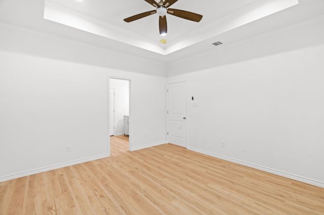 301 Henry Street, Waxahachie, TX 75165