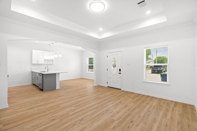 301 Henry Street, Waxahachie, TX 75165