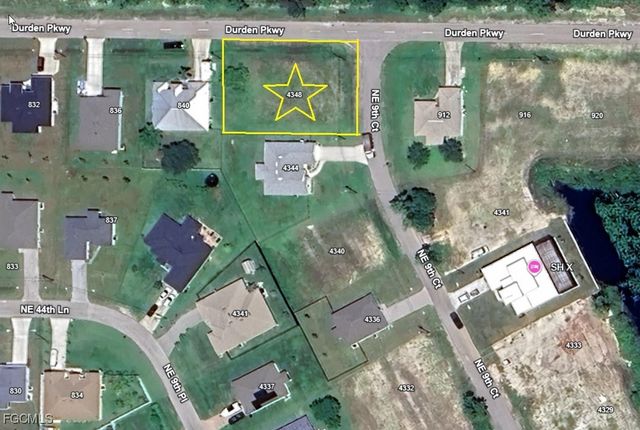 4348 NE 9th CT, Cape Coral, FL 33909