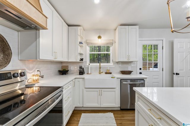 6189 ALABAMA DRIVE, Trussville, AL 35173