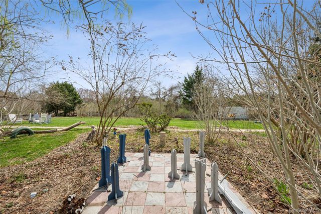 3 Shang Lee Drive, Manorville, NY 11949