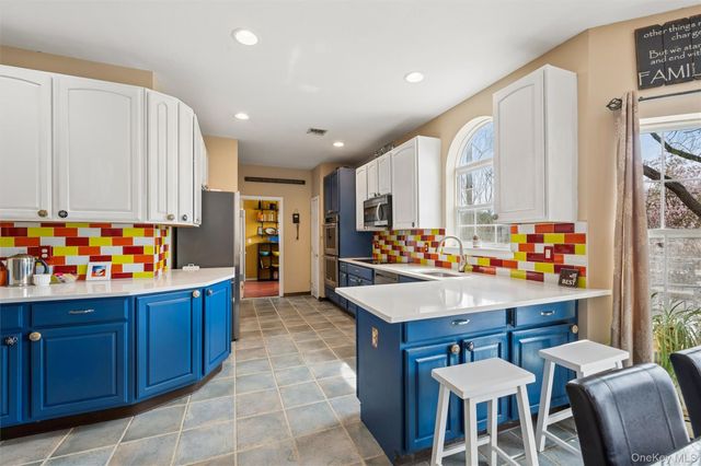 3 Shang Lee Drive, Manorville, NY 11949