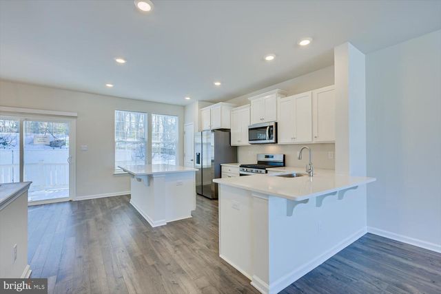 108 LEVIS DR, Mount Holly, NJ 08060